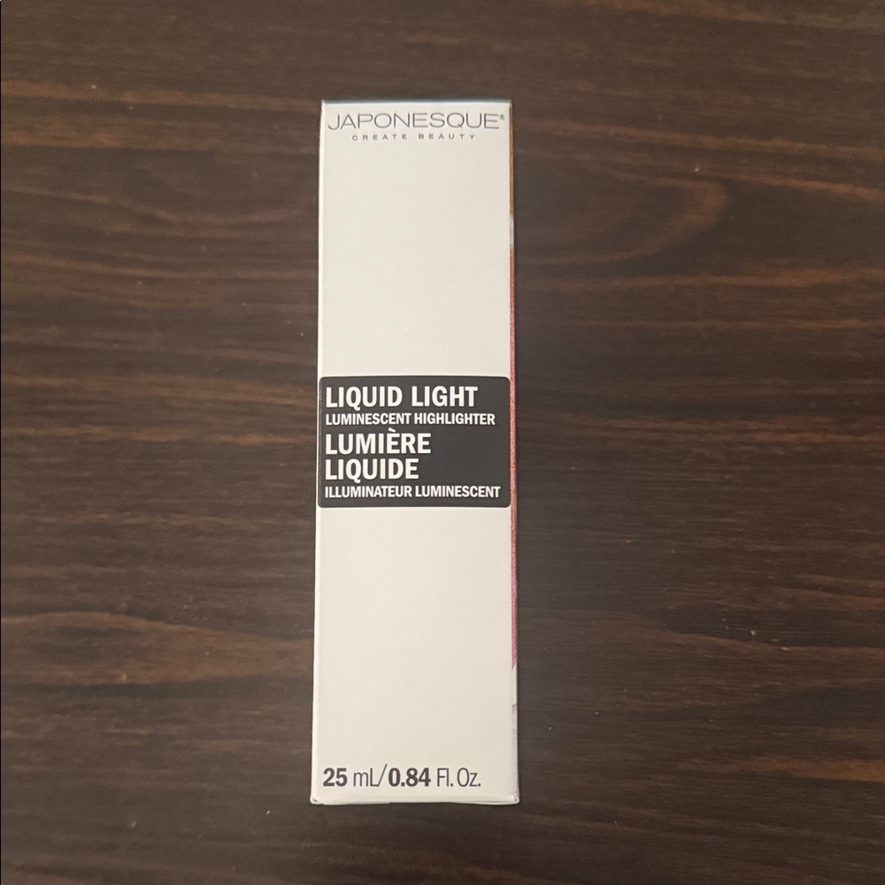 Japonesque Liquid Light Luminescent Highlighter - Shade 03